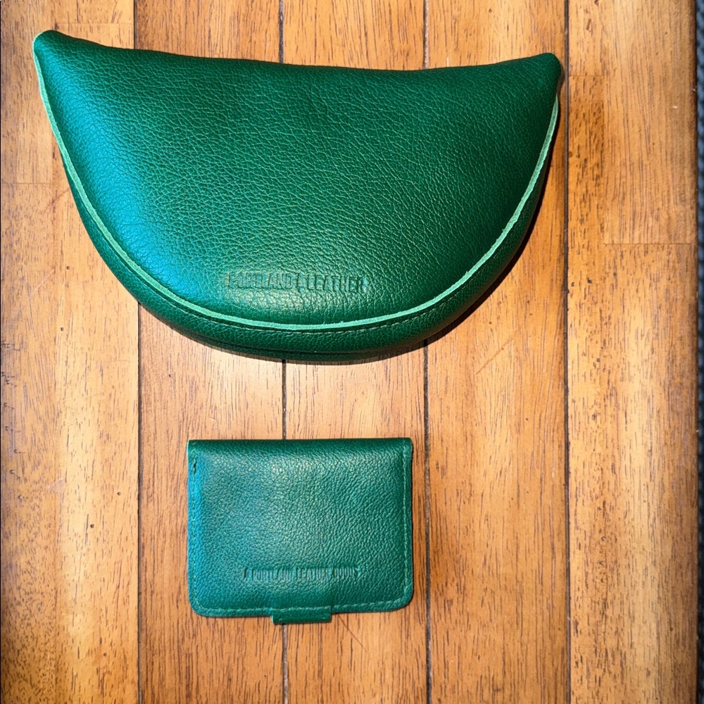 PLG small koala sling with matching wallet - Picture 3 of 5